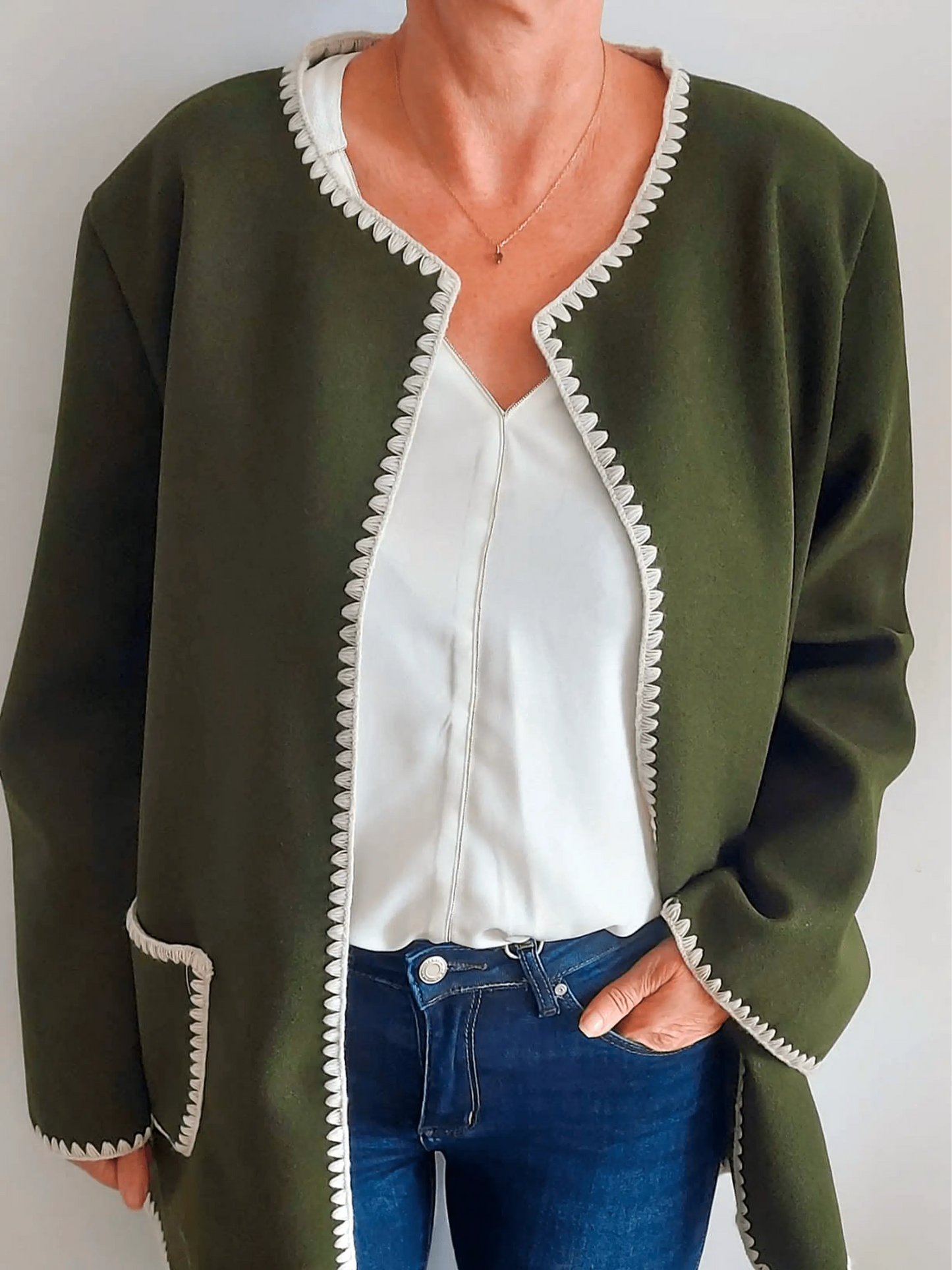 Veste brodée Jacqueline